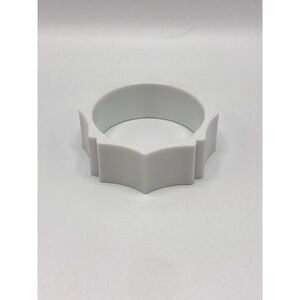 Vintage geometric white acrylic bangle bracelet 8” EVC